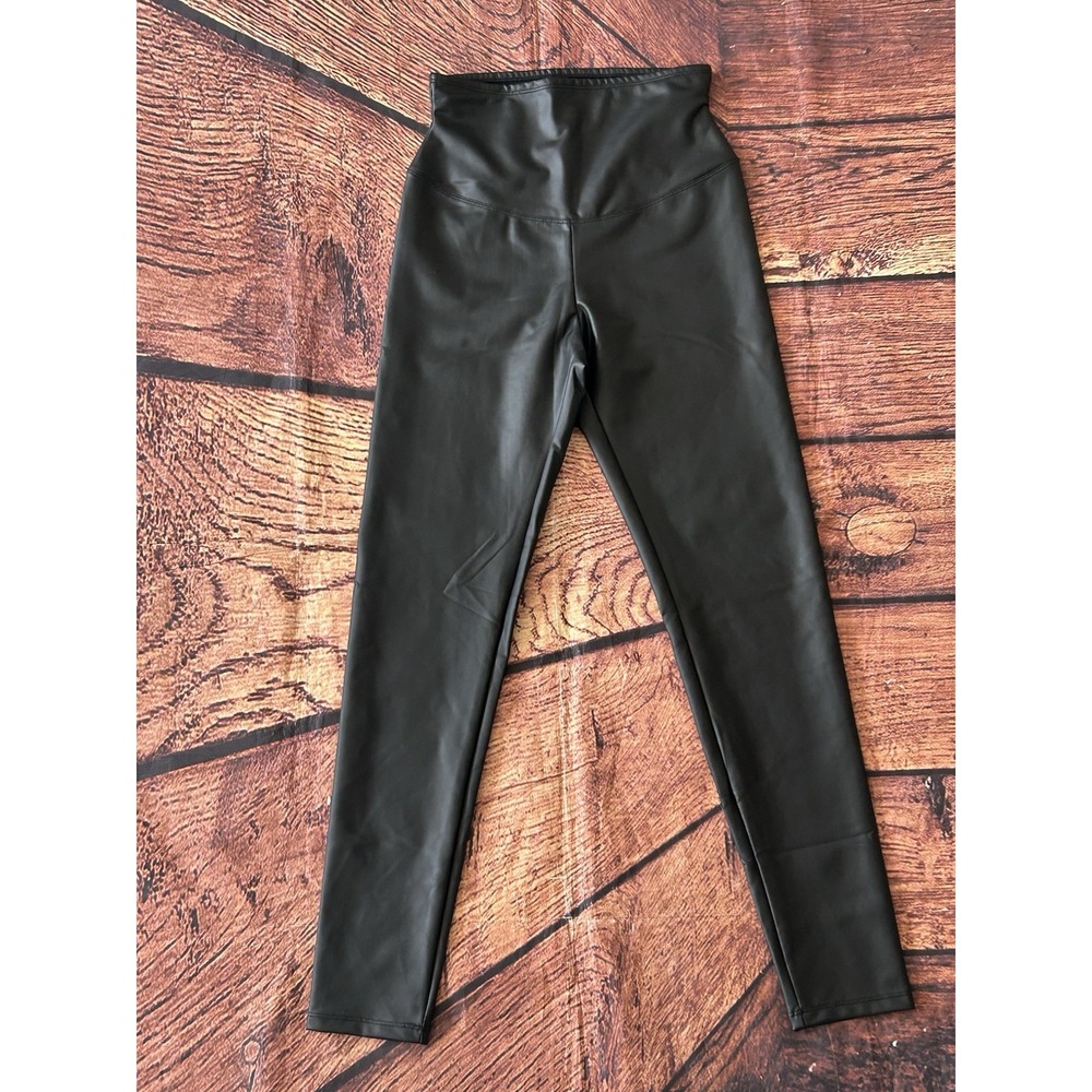 Yummies Sleek Black Faux Leather Women's Leggings